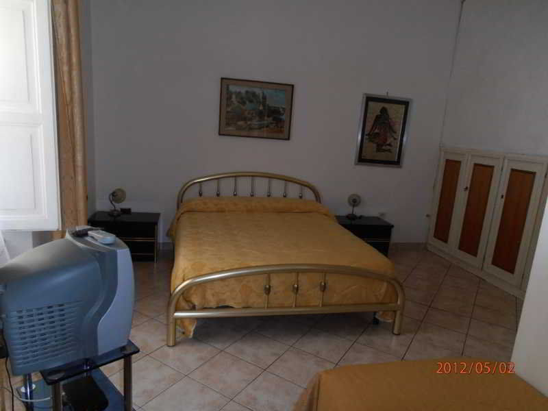Bed And Breakfast Paola Rom Exterior foto